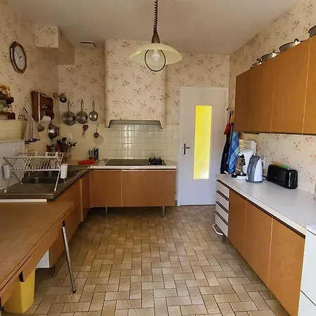 Large 4-bedroom Family Holiday home